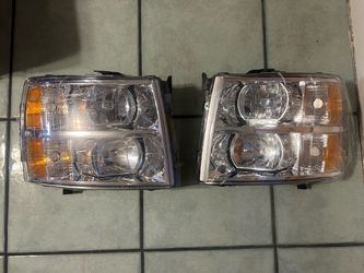 2007-2013 Silverado Headlights