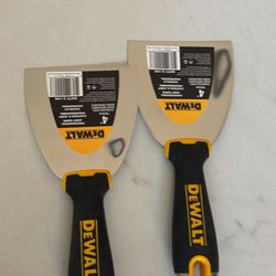  4 in. Stainless Steel Putty Knife - Soft Grin Handle