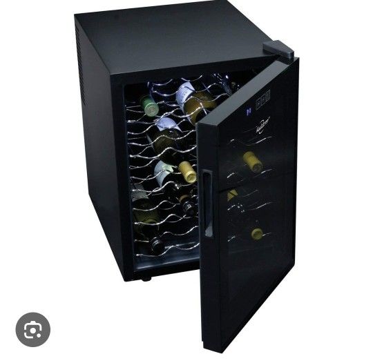 Koolatron 20 Bottle Wine Cooler, Black Dual-Unit Thermoelectric Wine Fridge, 1.7 cu. ft. (48L)