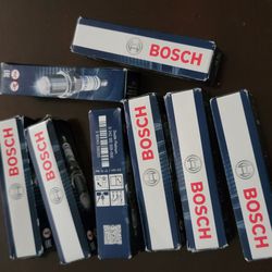 Bosch Spark Plugs Pre Gapped 8pc - Free US Shipping