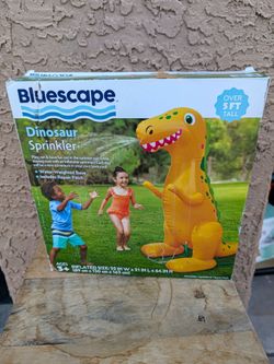 Dinosaur sprinkler