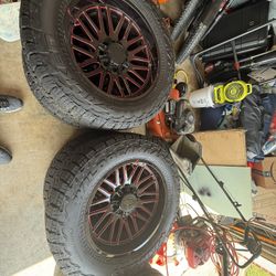 8 Lug RAM Wheels And Tires