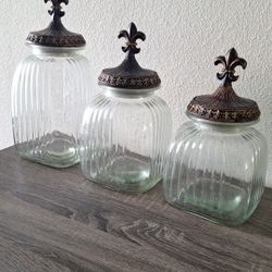 Big Fleur De Lis Canisters $45 Set Of 3 Near Hobby Airport Houston Texas 77075