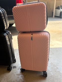 22” carry on with personal bag