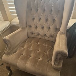 2 Vintage chairs