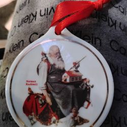 Norman Rockwell Rare Santa Claus Eckerd Ornament Nice Collectible. 