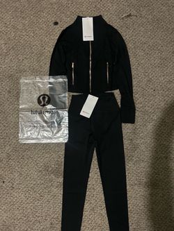 Lululemon black and gold