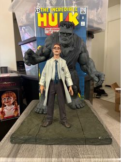 HULK STATUE 460/2500 MASTER REPLICAS HULK 1 COVER SCENE MARVEL COMICS SIDESHOW