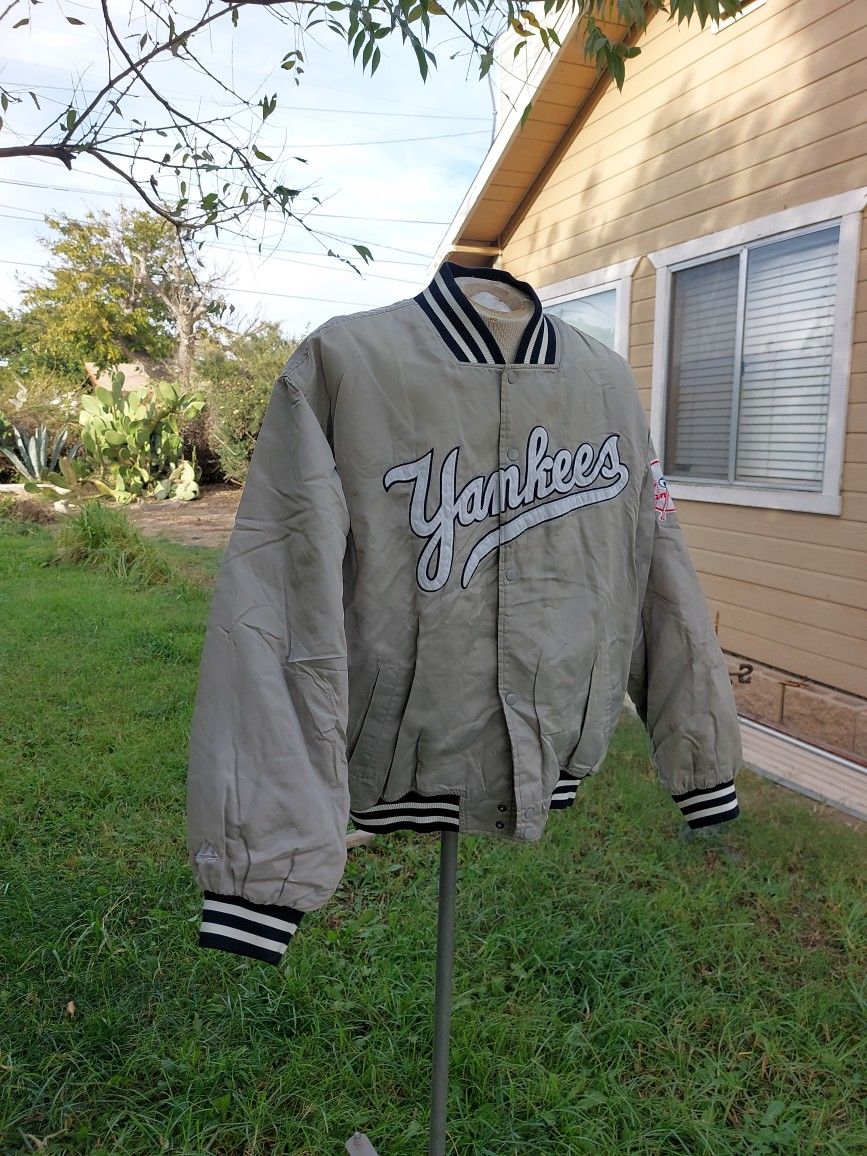 Vintage 90s MLB New York Yankees majestic Satin Bomber baseball Jacket size 2XL