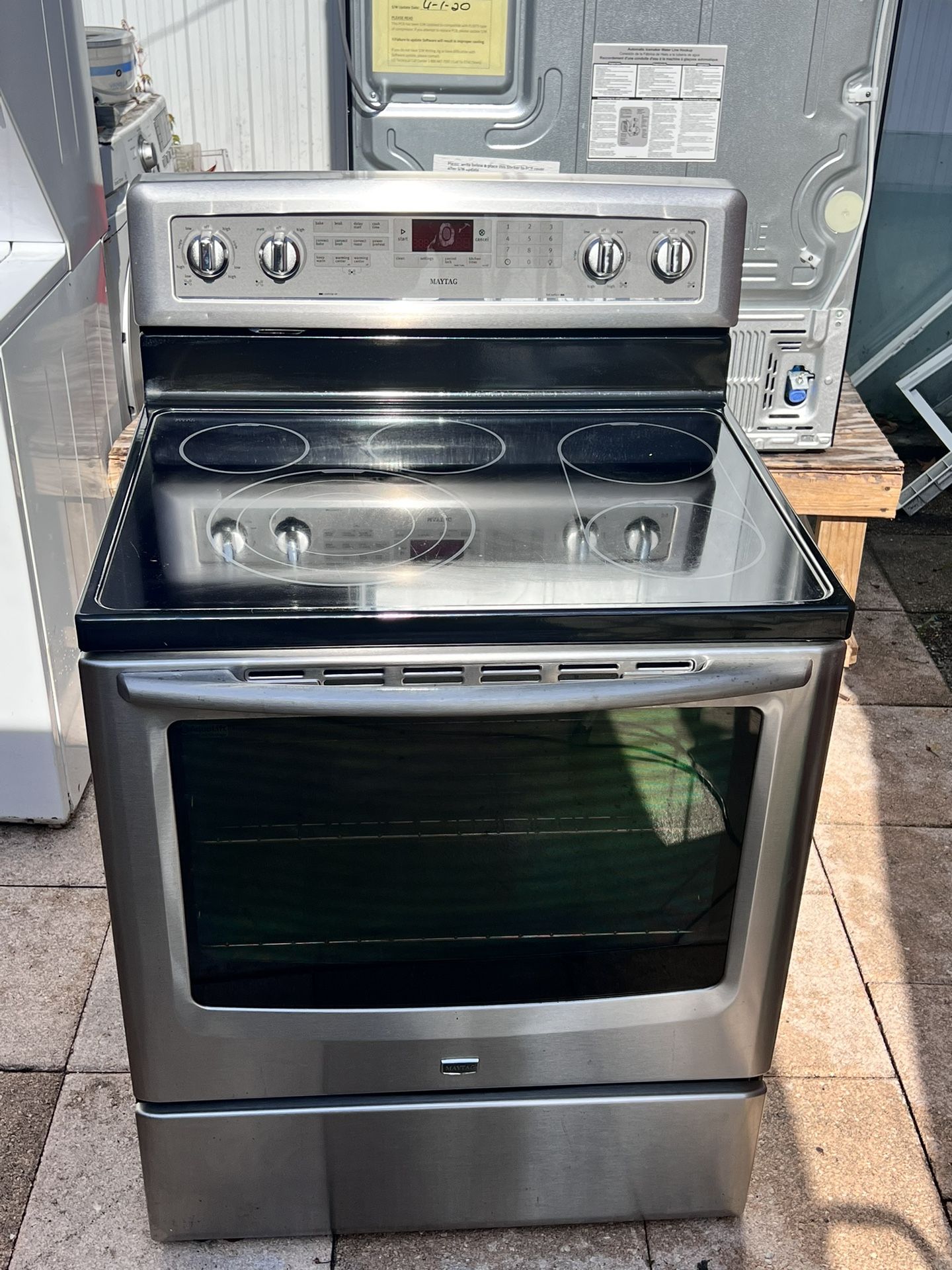 Maytag Stove for Sale in Hialeah, FL OfferUp