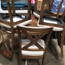 Round Dining Table And 4 Chairs