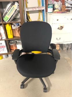 Saviorback: Steelcase Leap V2 Fully Loaded Ergonomic Chair