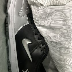 Nike Dunk Low Supreme