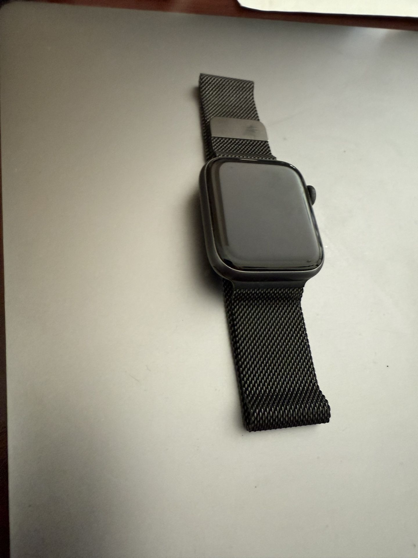 Apple Watch 5