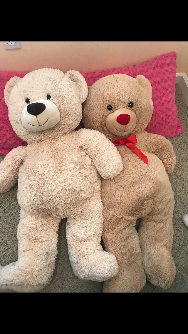Big teddy bears tan