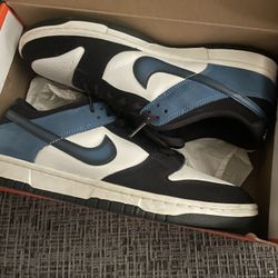 Nike Dunks