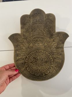 ✨ Decorative Brass Hamsa Tray– $10 ✨