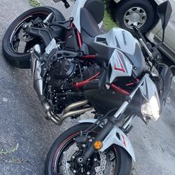 2022 Kawasaki Z650