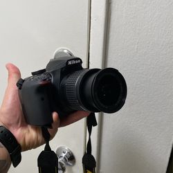 Nikon D3400