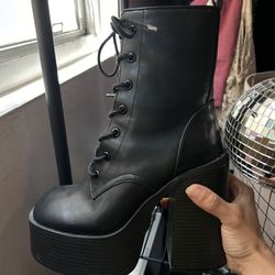 Urban Outfitters Boots