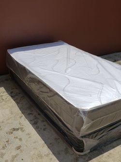 NEW FULL-SIZE MATTRESS & BOX SPRING - 2PC