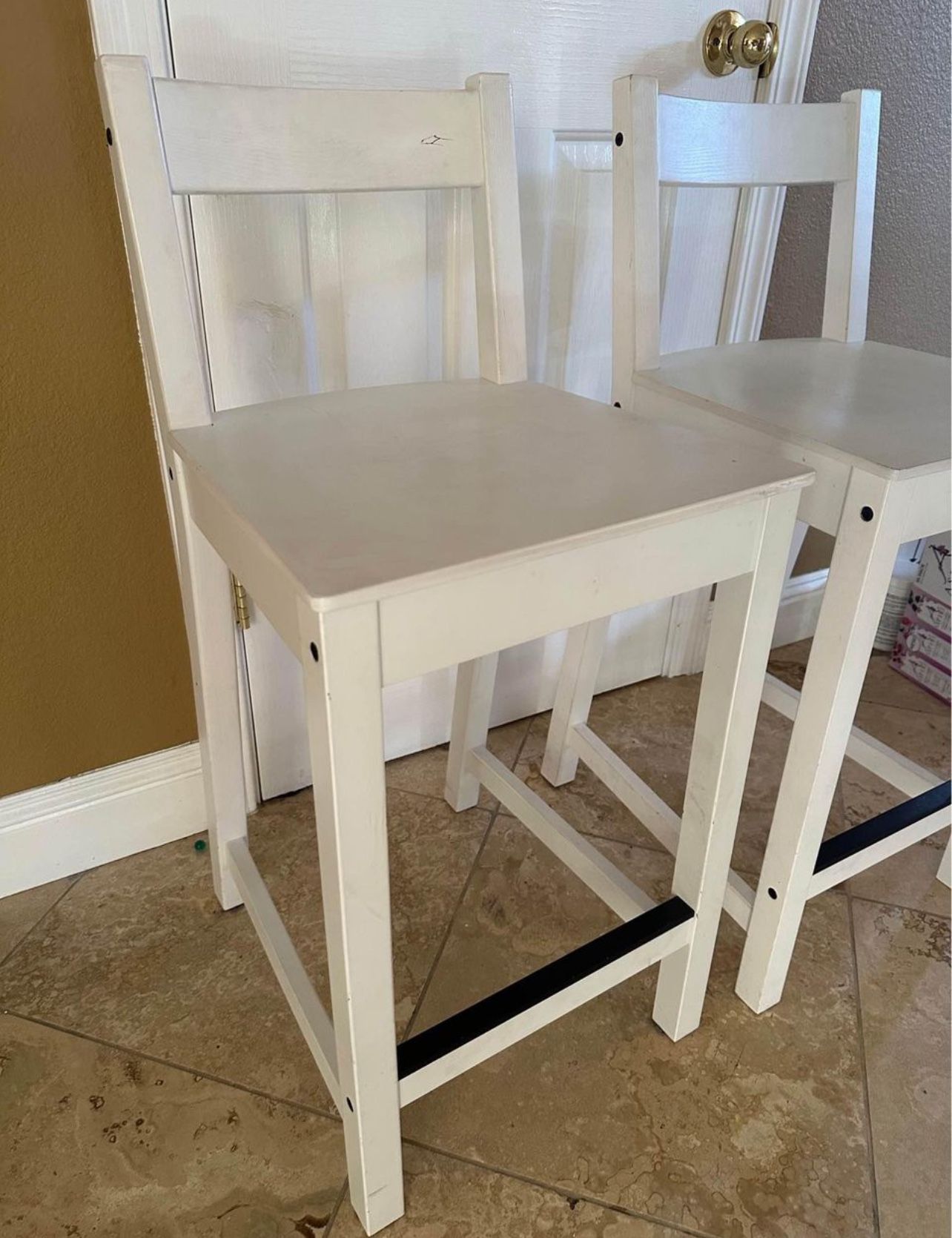 2pcs Chairs For $30