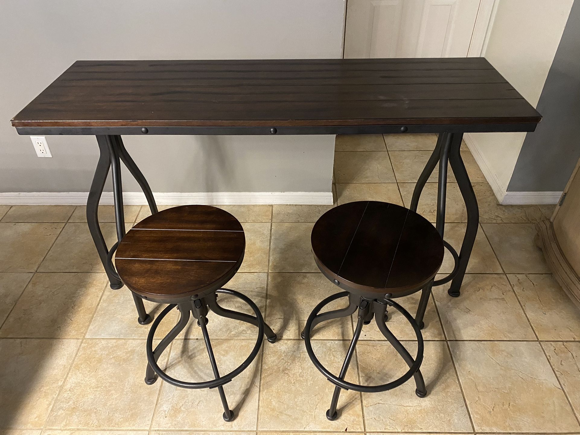 Bar w/Two Stools