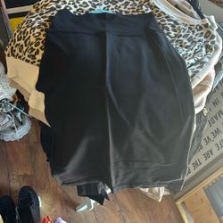 LULULEMON FITTED SKIRT S/M