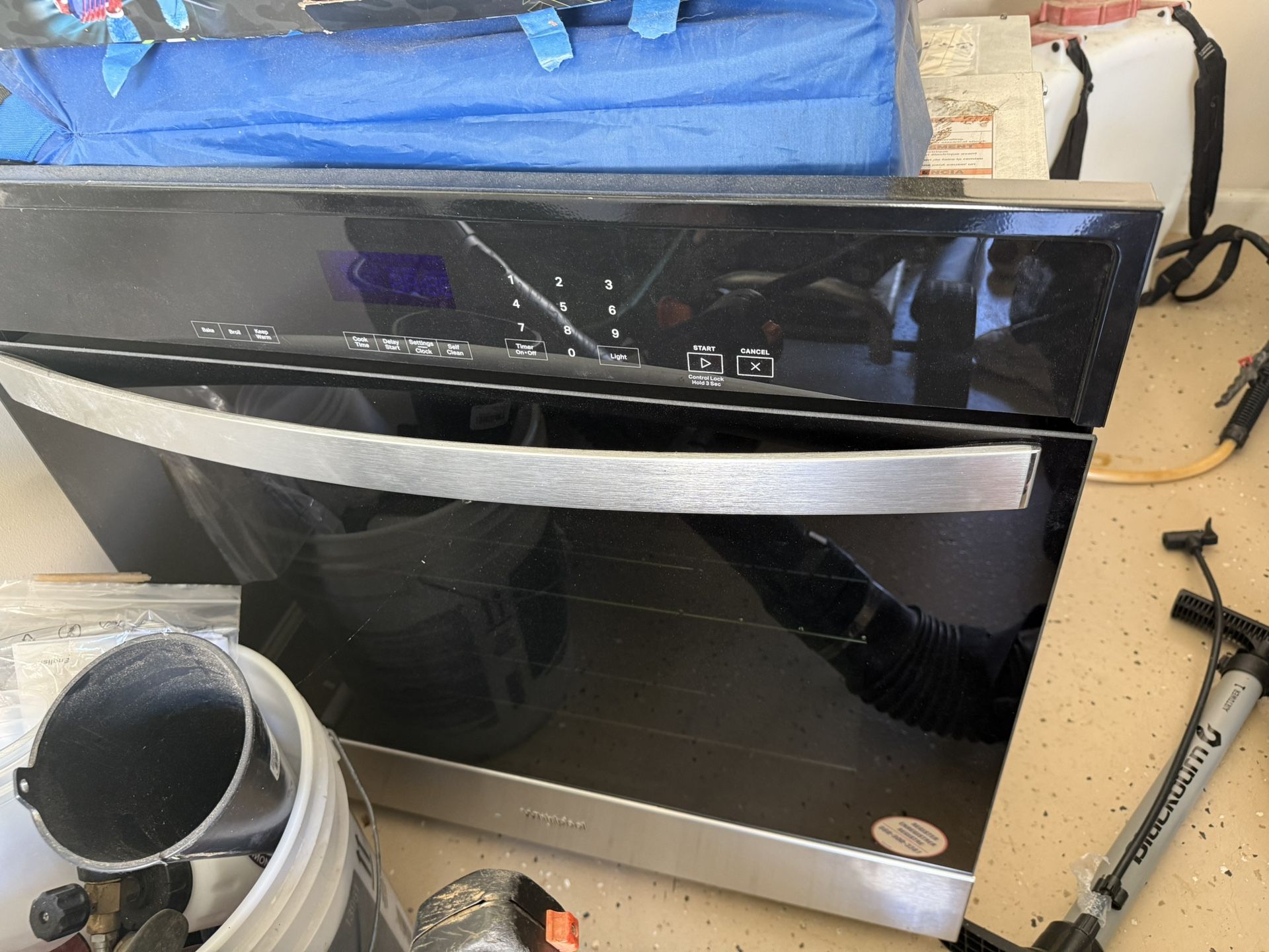 Brand new whirlpool Conventional Wall Oven