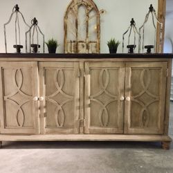 Tons Of Gorgeous Furniture For Sale 