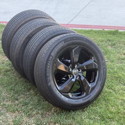 Toyota RAV4 Wheels And Tires 225/60R18 $1350 Firm Price 