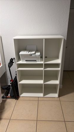 Bookshelf