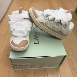 Lavin Sneakers
