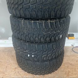Ram 1500  275/65/R20