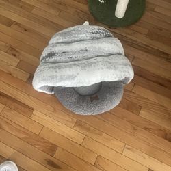 UGG Brand Pet Bed 