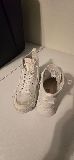 Skechers White High-Top Lace-Up Boots