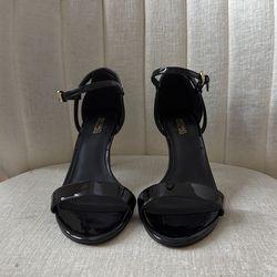 Michael kors black heels size 6.5