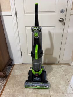 Vacuum cleaner in excellent working condition