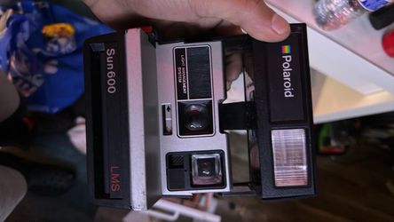 Polaroid Sun 600 LMS Instant Camera