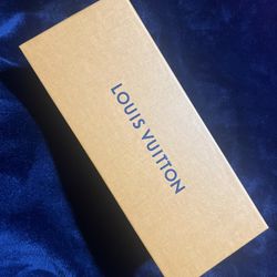  Authentic Louis Vuitton SquareSunglasses 