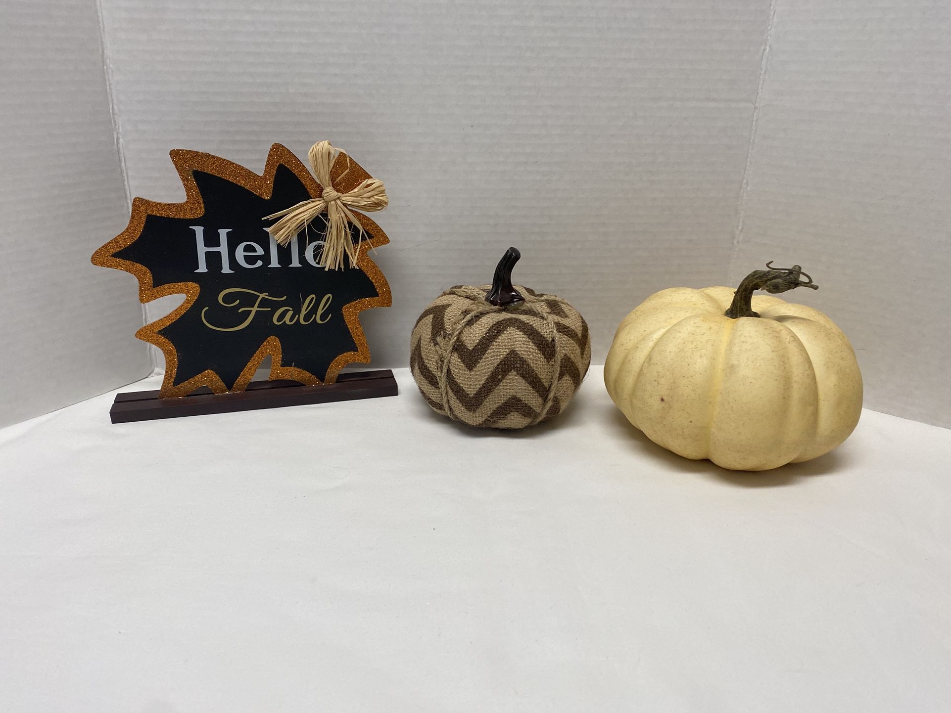 5/ea Harvest Thanksgiving Zig Zag Burlap Foam Pumpkins Hello Fall