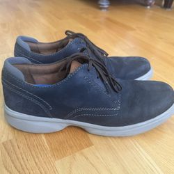 Men’s Clark’s Dark Blue Leather - Size 10
