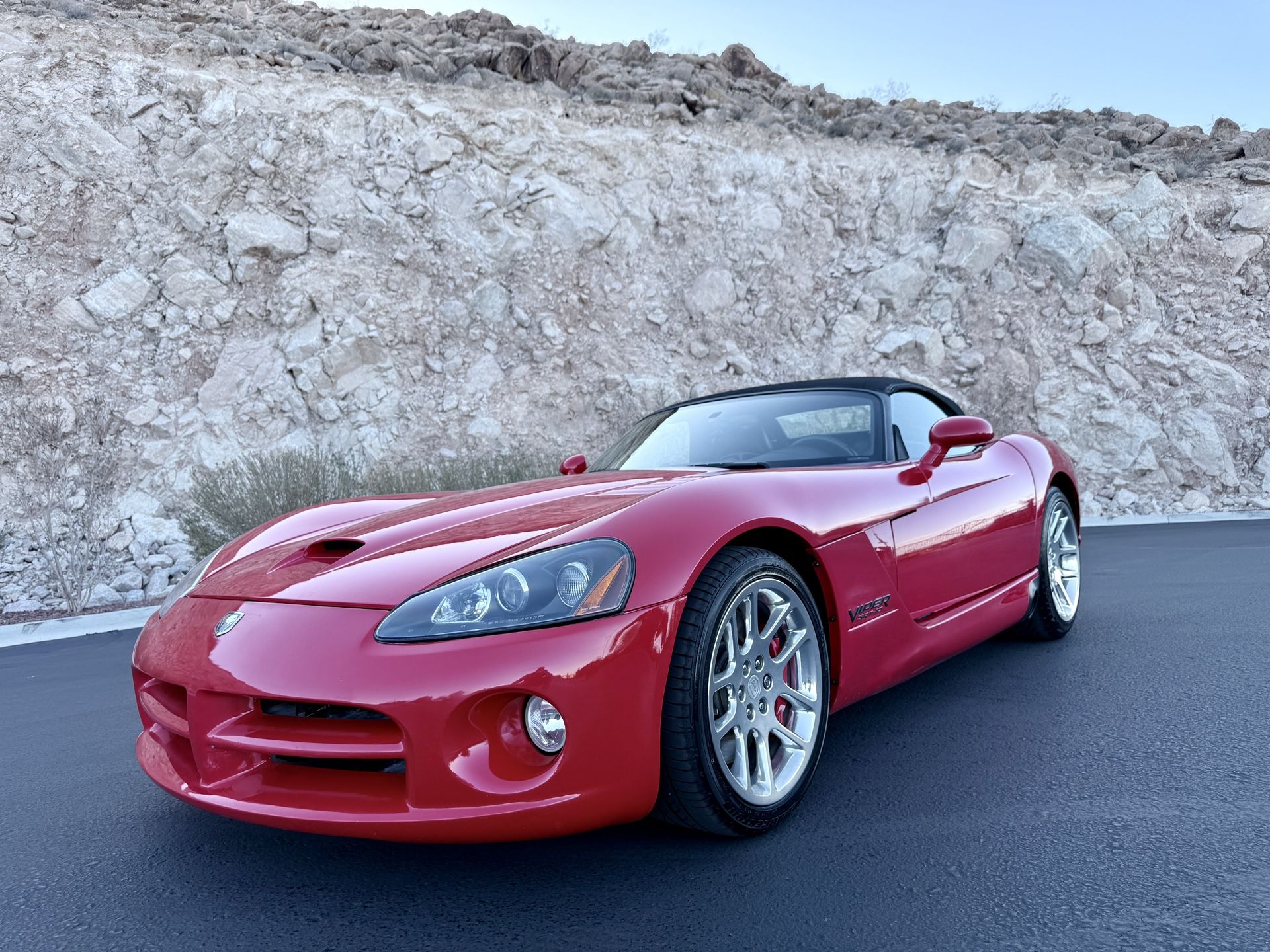 2005 Dodge Viper