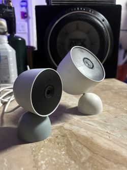 Google Nest Security Camera 2nd Generation GJQ9T  Wired 1080p w/nigntvision(fog)