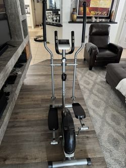 Elliptical Trainer Machine
