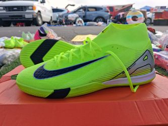 Nike air zoom us size 11