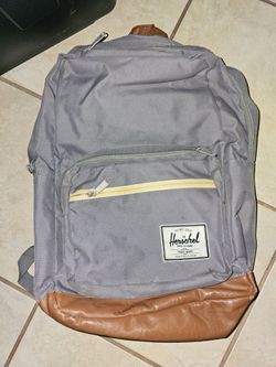 🎒 Herschel Backpack 🎒