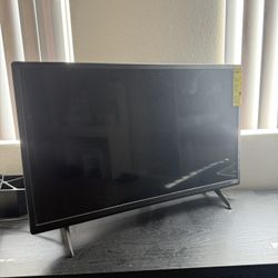 32” Inch Vizio TV With Stand 