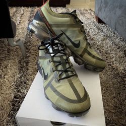 Nike Air VaporMax 2019 Olive/Blk Size 12