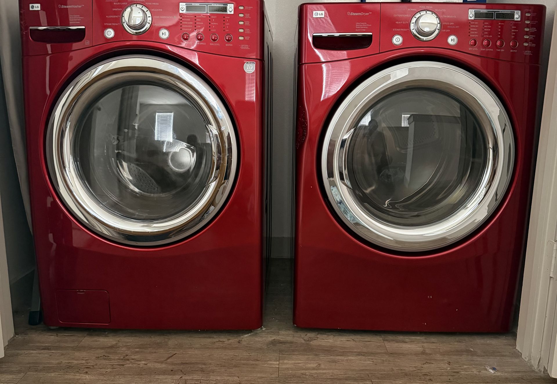LG Washer and Dryer Set